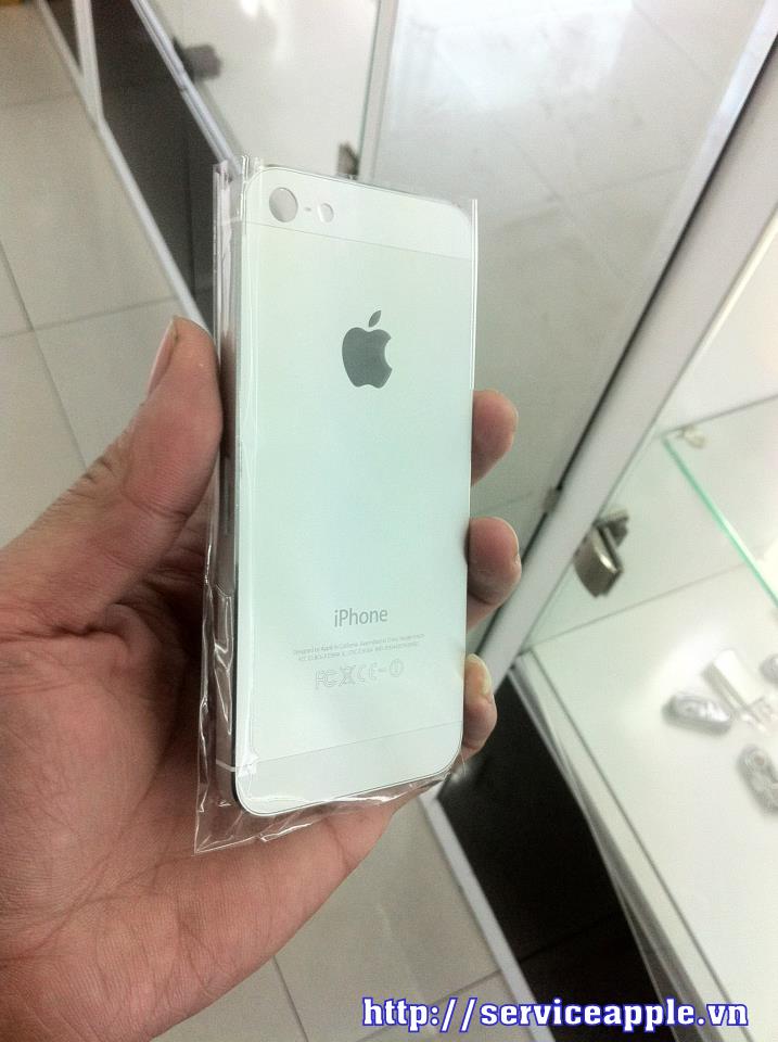 Thay sương iPhone 5 màu trắng